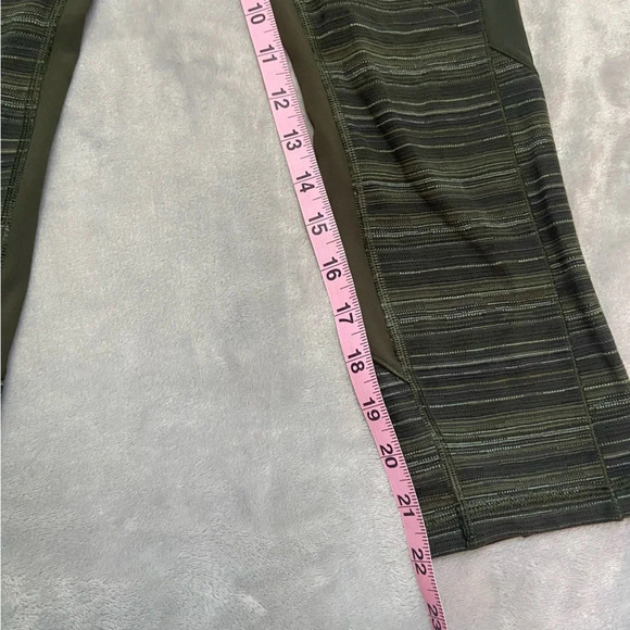 Lululemon Give Me Qi Crop Cyber Stripe Gator Fatigue Green black 21277 - Picture 5 of 11
